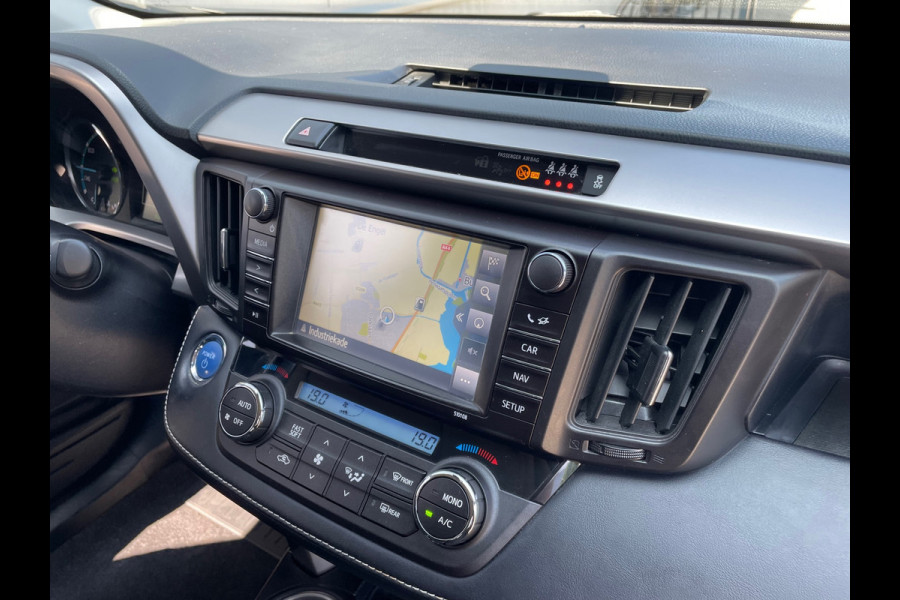 Toyota RAV4 2.5 Hybrid Dynamic / Navigatie / stoelverwarming