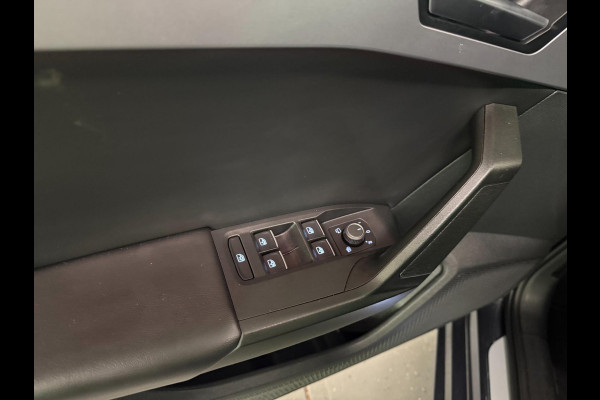 Seat Leon Sportstourer 1.5 TSI FR Launch Edition V-COCKIT/NAVI/LED/CARPLAY/ECC/PDC/CRUISE///