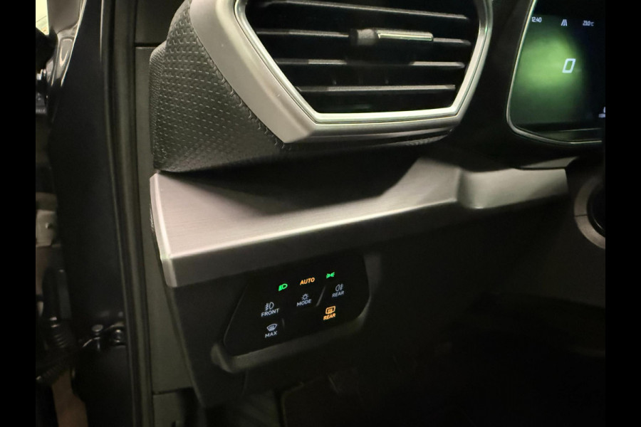 Seat Leon Sportstourer 1.5 TSI FR Launch Edition V-COCKIT/NAVI/LED/CARPLAY/ECC/PDC/CRUISE///