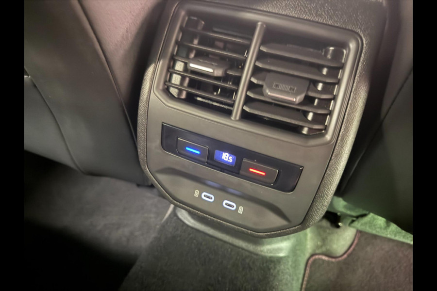 Seat Leon Sportstourer 1.5 TSI FR Launch Edition V-COCKIT/NAVI/LED/CARPLAY/ECC/PDC/CRUISE///