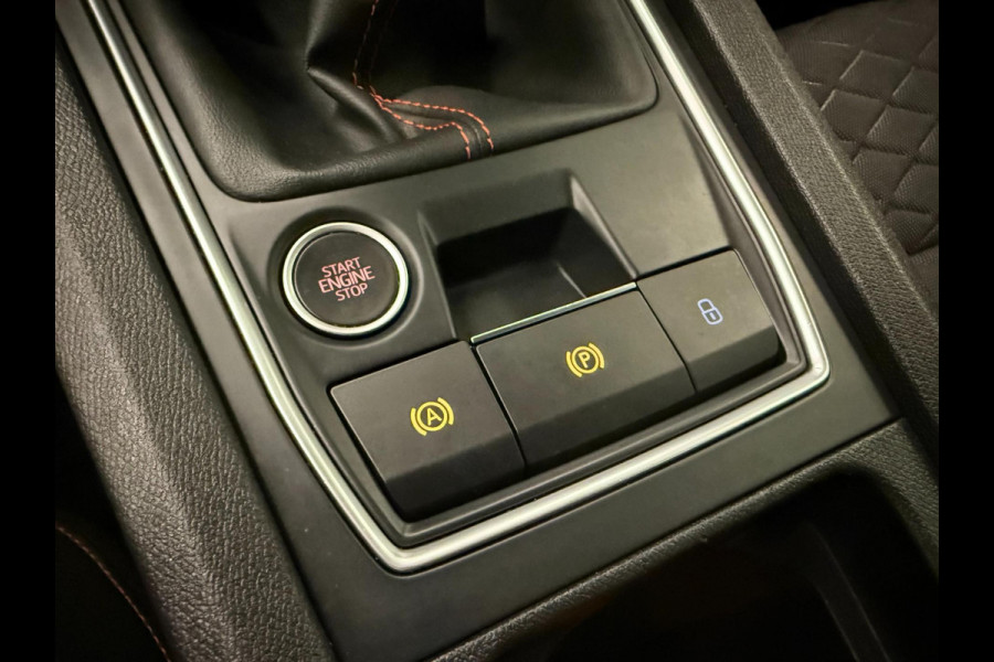 Seat Leon Sportstourer 1.5 TSI FR Launch Edition V-COCKIT/NAVI/LED/CARPLAY/ECC/PDC/CRUISE///