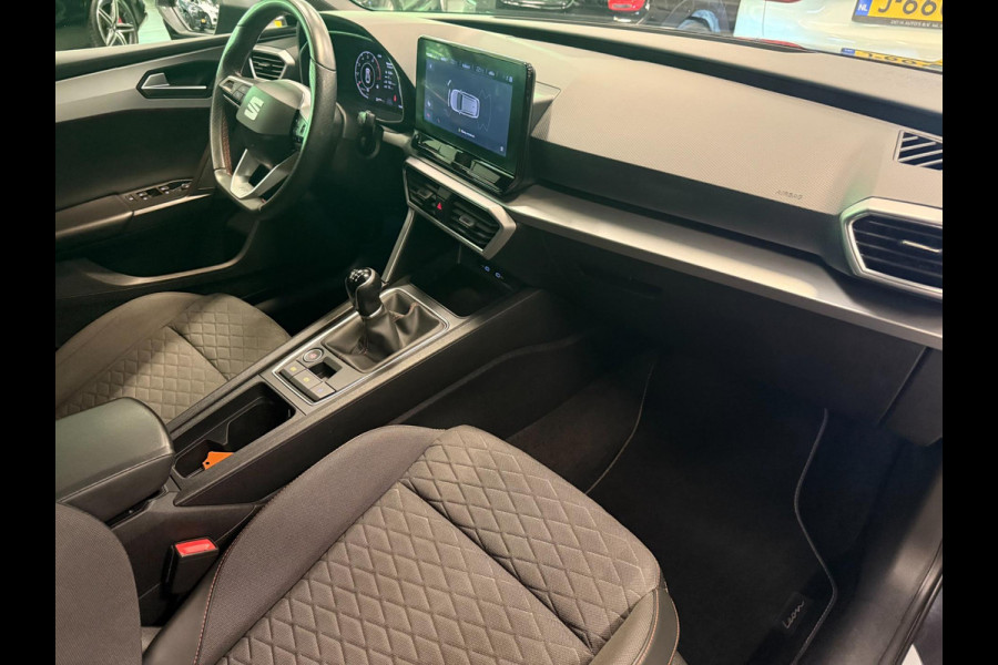 Seat Leon Sportstourer 1.5 TSI FR Launch Edition V-COCKIT/NAVI/LED/CARPLAY/ECC/PDC/CRUISE///