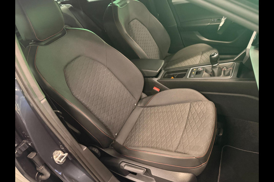 Seat Leon Sportstourer 1.5 TSI FR Launch Edition V-COCKIT/NAVI/LED/CARPLAY/ECC/PDC/CRUISE///