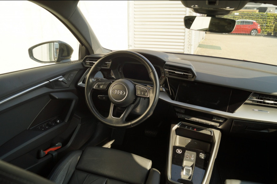 Audi A3 Limousine 35 TFSI 150pk Automaat Edition -PANO-LEER-