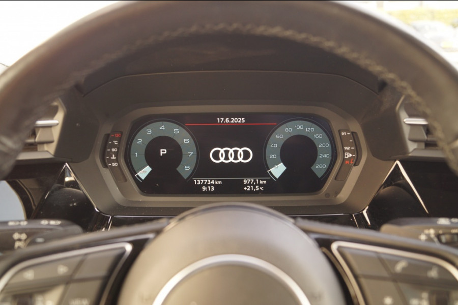 Audi A3 Limousine 35 TFSI 150pk Automaat Edition -PANO-LEER-