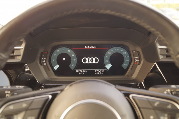 Audi A3 Limousine 35 TFSI 150pk Automaat Edition -PANO-LEER-