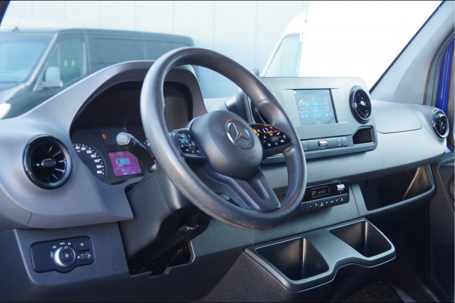 Mercedes-Benz Sprinter 211 2.2 CDI L1H1 AUT. MBUX, CAMERA, STANDKACHEL, CLIMA, CRUISE, APPLE CARPLAY