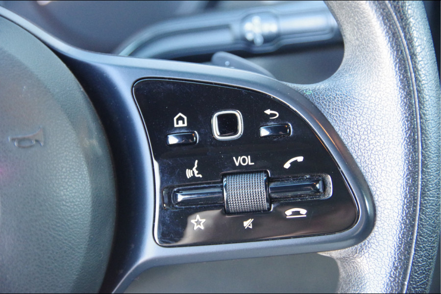 Mercedes-Benz Sprinter 211 2.2 CDI L1H1 AUT. MBUX, CAMERA, STANDKACHEL, CLIMA, CRUISE, APPLE CARPLAY