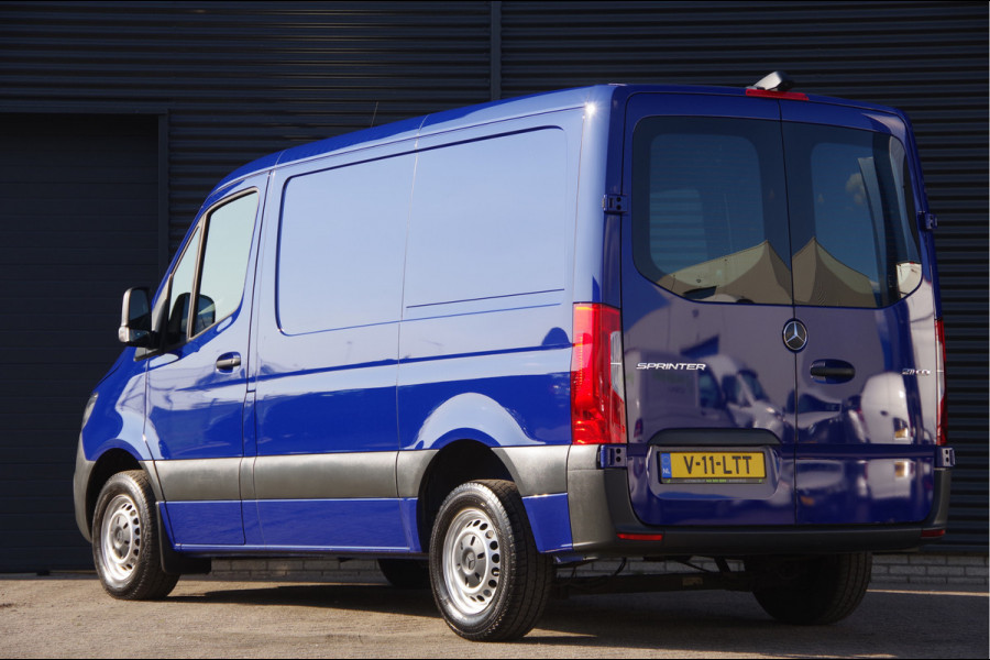 Mercedes-Benz Sprinter 211 2.2 CDI L1H1 AUT. MBUX, CAMERA, STANDKACHEL, CLIMA, CRUISE, APPLE CARPLAY