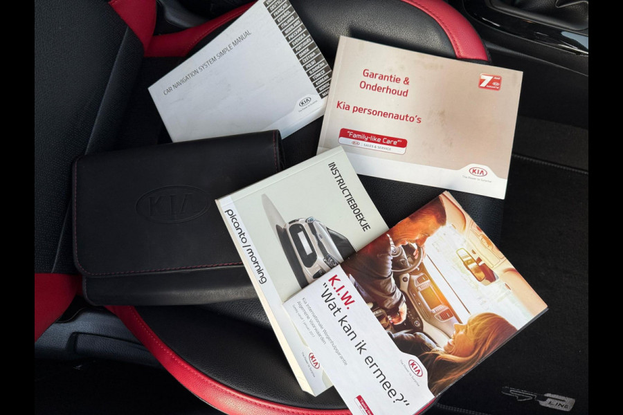 Kia Picanto 1.2 CVVT GT-Line - Leer - Camera - Navigatie
