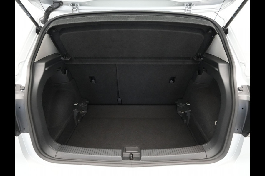 Volkswagen T-Cross 1.0 TSI 95pk Life Navi via App Pdc Airco Acc 211