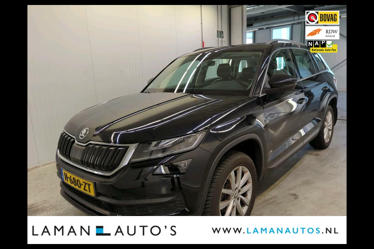 Škoda Kodiaq 1.5 TSI 150pk DSG Limited Business Edition 7P Aut. | Panorama Open dak Halfleder CarPlay Trekhaak Canton ECC Navi LED ACC 18" LM Škoda Kodiaq 1.5 TSI 150pk DSG Limited Business Edition 7P Aut. | Panorama Open dak Halfleder CarPlay Trekhaak Canton ECC Navi LED ACC 18" LM