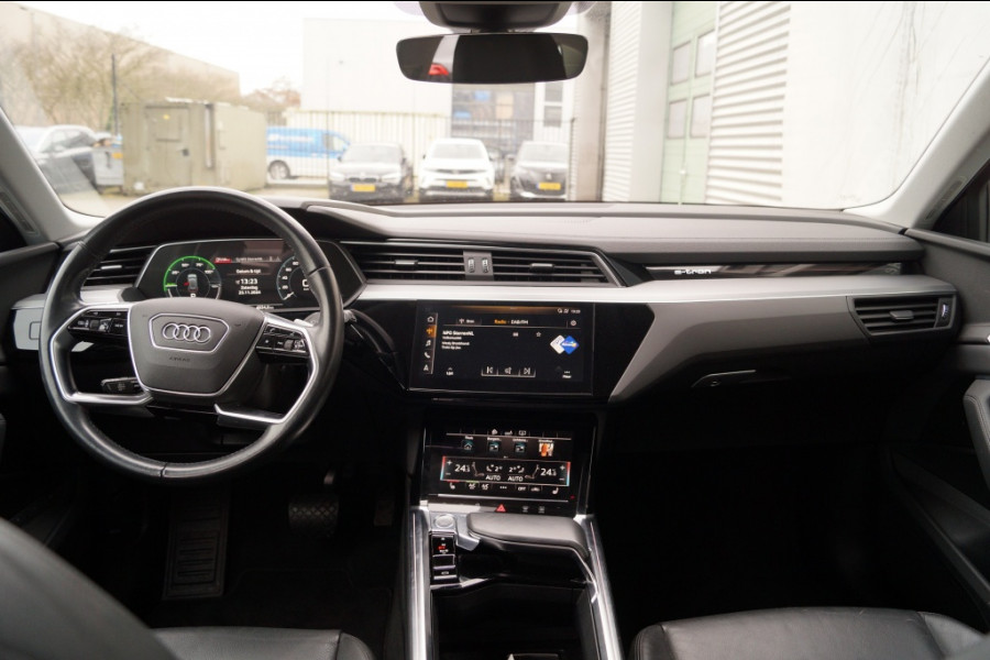 Audi e-tron 50 71kWh Quattro Business Edition -PANO-LEER-ECC-CAM-