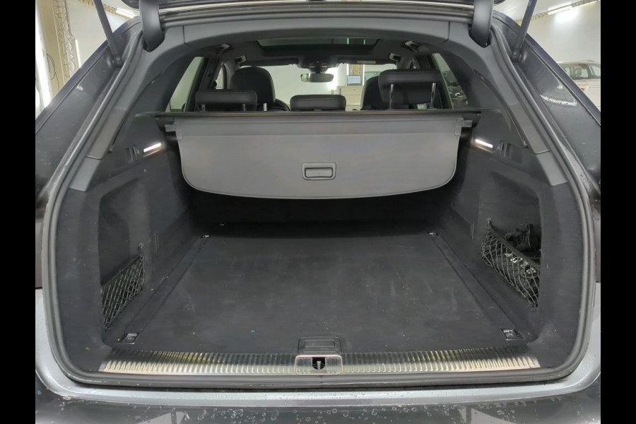 Audi A4 Avant 35 TFSI S-Line Black Edition Pano Virtual Sfeer NAP