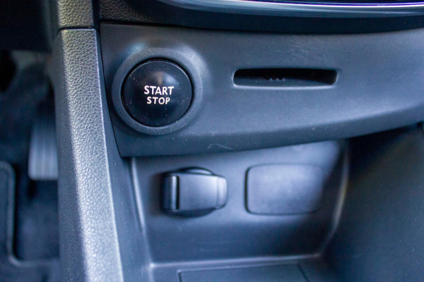 Renault Clio Estate 0.9 TCe Intens |Prijs rijklaar incl. 12 mnd garantie | Trekhaak Led Navi Camera Keyless