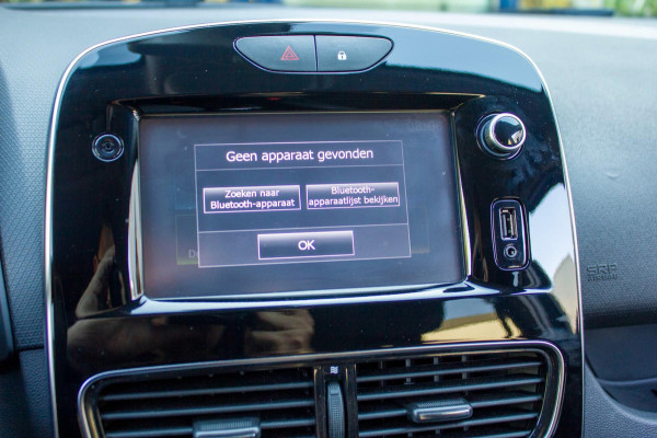 Renault Clio Estate 0.9 TCe Intens |Prijs rijklaar incl. 12 mnd garantie | Trekhaak Led Navi Camera Keyless
