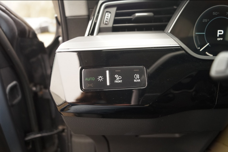 Audi e-tron 50 71kWh Quattro Business Edition -PANO-LEER-ECC-CAM-