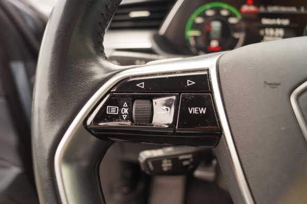 Audi e-tron 50 71kWh Quattro Business Edition -PANO-LEER-ECC-CAM-