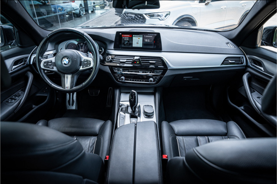 BMW 5 Serie 530e iPerformance High Executive ** M Sport ** Dealer onderhouden!!