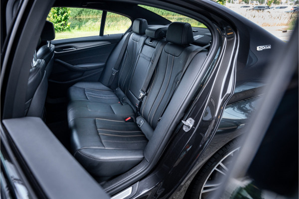 BMW 5 Serie 530e iPerformance High Executive ** M Sport ** Dealer onderhouden!!