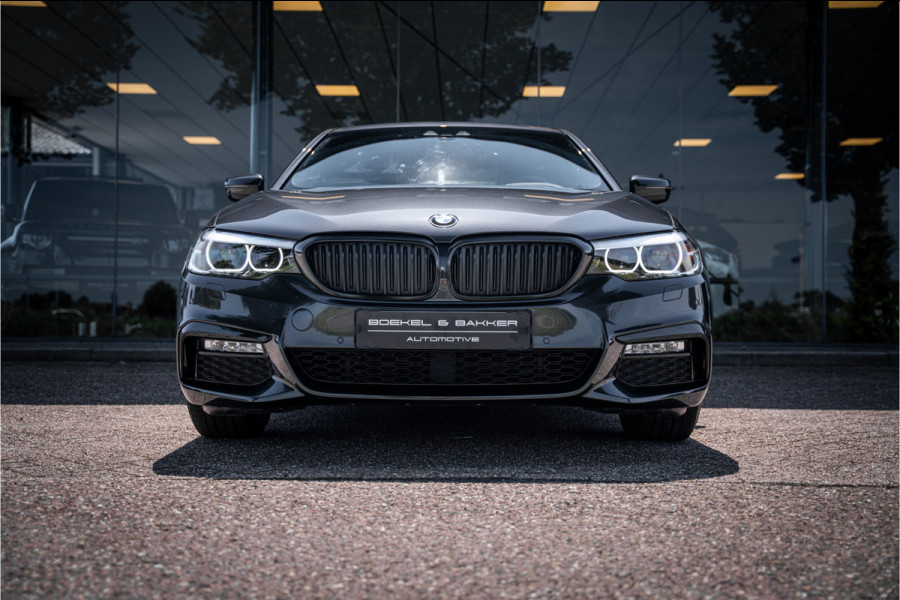 BMW 5 Serie 530e iPerformance High Executive ** M Sport ** Dealer onderhouden!!