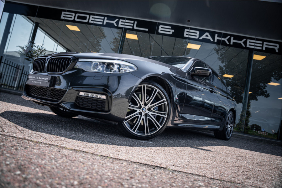 BMW 5 Serie 530e iPerformance High Executive ** M Sport ** Dealer onderhouden!!
