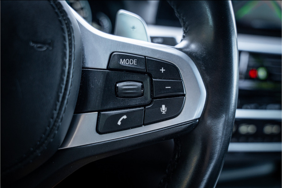 BMW 5 Serie 530e iPerformance High Executive ** M Sport ** Dealer onderhouden!!