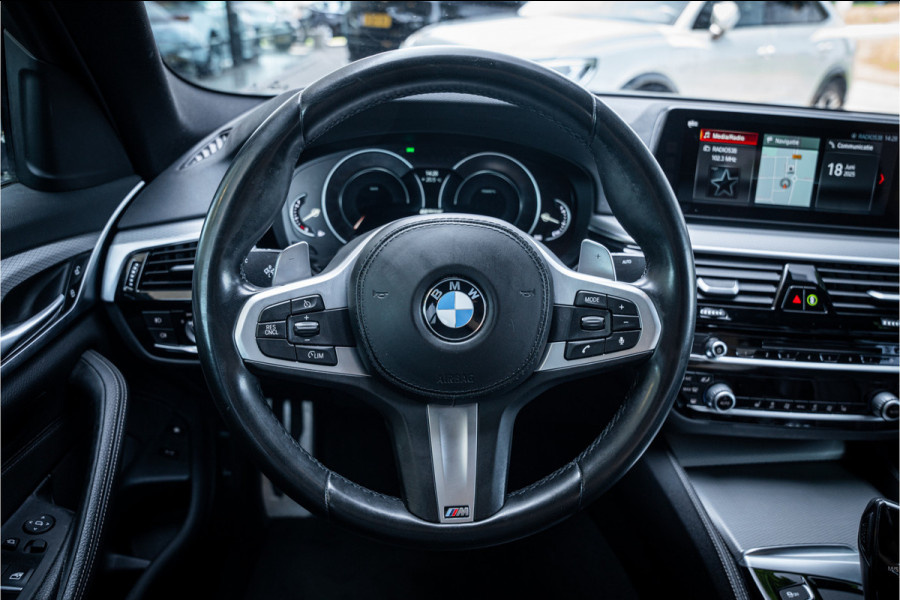 BMW 5 Serie 530e iPerformance High Executive ** M Sport ** Dealer onderhouden!!