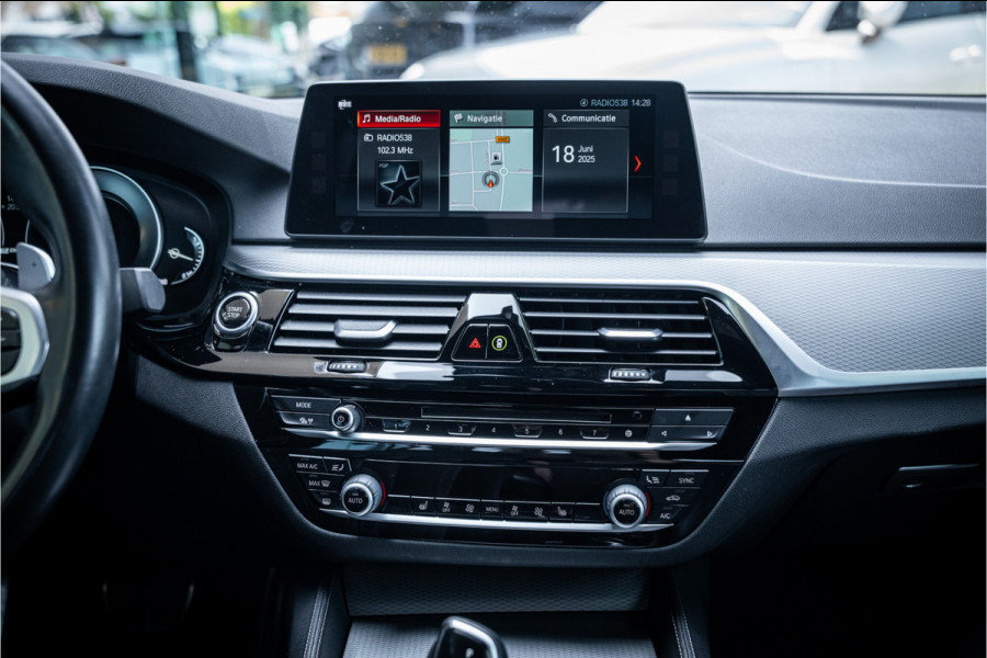 BMW 5 Serie 530e iPerformance High Executive ** M Sport ** Dealer onderhouden!!