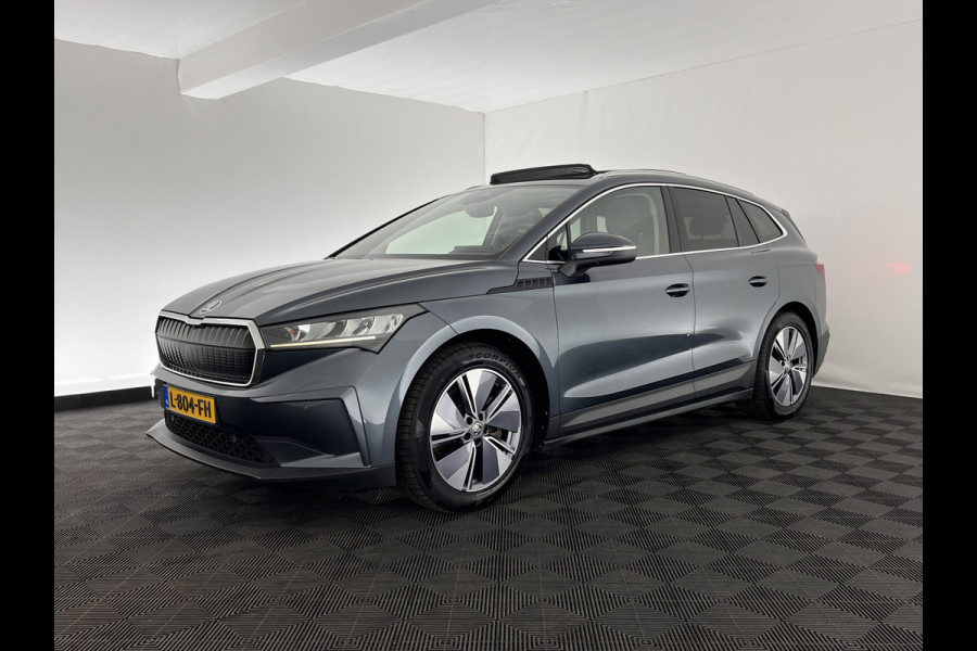 Škoda ENYAQ iV 80 Luxus [ 3-Fase ] (INCL-BTW) *PANO | LUXURY-LEATHER | HEAD-UP | ADAPTIVE-CRUISE | MEMORY-PACK | FULL-LED | DIGI-COCKPIT | BLIND-SPOT | NAVI-FULLMAP | KEYLESS | CAMERA | HEATED-SPORTSEATS | KEYLESS | 19"ALU*