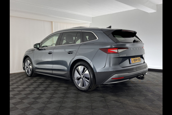 Škoda ENYAQ iV 80 Luxus [ 3-Fase ] (INCL-BTW) *PANO | LUXURY-LEATHER | HEAD-UP | ADAPTIVE-CRUISE | MEMORY-PACK | FULL-LED | DIGI-COCKPIT | BLIND-SPOT | NAVI-FULLMAP | KEYLESS | CAMERA | HEATED-SPORTSEATS | KEYLESS | 19"ALU*