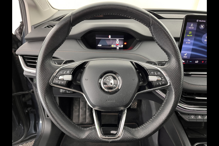 Škoda ENYAQ iV 80 Luxus [ 3-Fase ] (INCL-BTW) *PANO | LUXURY-LEATHER | HEAD-UP | ADAPTIVE-CRUISE | MEMORY-PACK | FULL-LED | DIGI-COCKPIT | BLIND-SPOT | NAVI-FULLMAP | KEYLESS | CAMERA | HEATED-SPORTSEATS | KEYLESS | 19"ALU*