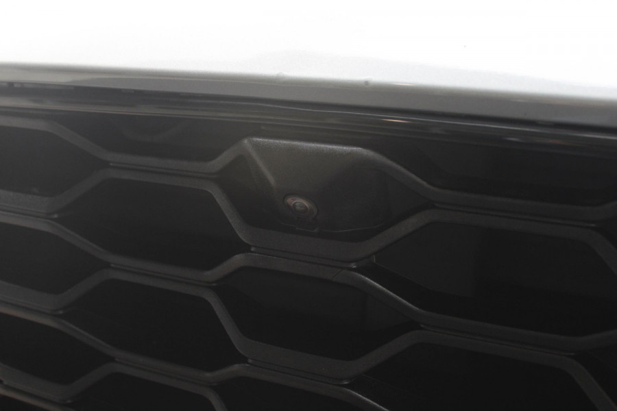 Ford Kuga 2.5 225PK PHEV ST-LINE | PANORAMISCH SCHUIF/KANTEL DAK | ELEKTRISCH BEDIENBARE ACHTERKLEP  | 360° CAMERA | KEYLESS ENTRY/START | CLIMATE CONTROL | ADAPTIVE CRUISE CONTROL | DAB+ RADIO | DRAADLOZE TELEFOONLADER | NAVIGATIE | APPLE CARPLAY/ANDROID AUTO | DODEHOEK DETECTIE | 19" LICHTMETALEN VELGEN |