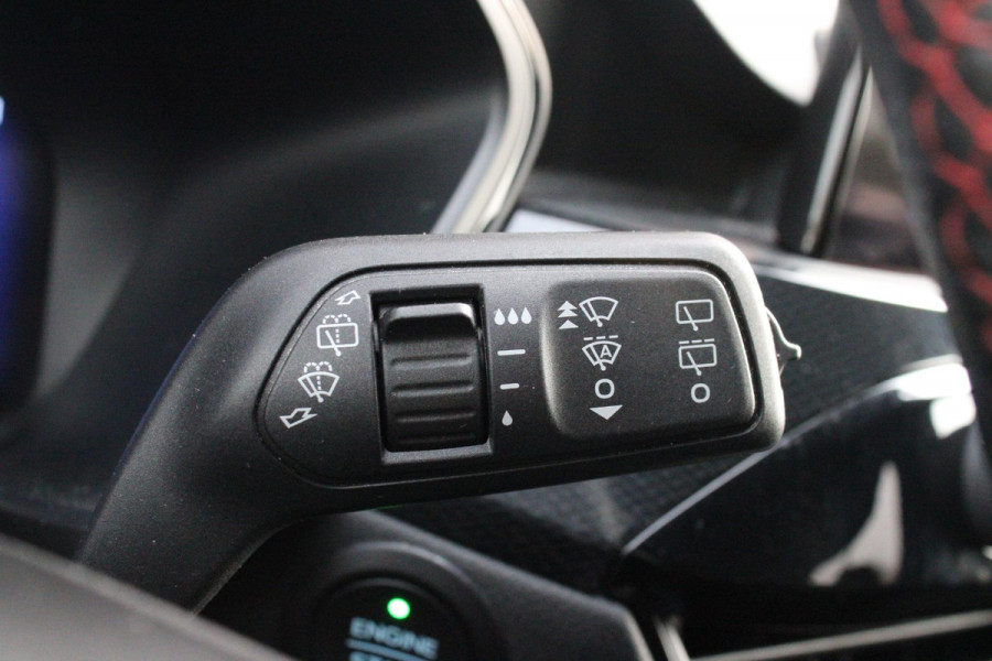 Ford Kuga 2.5 225PK PHEV ST-LINE | PANORAMISCH SCHUIF/KANTEL DAK | ELEKTRISCH BEDIENBARE ACHTERKLEP  | 360° CAMERA | KEYLESS ENTRY/START | CLIMATE CONTROL | ADAPTIVE CRUISE CONTROL | DAB+ RADIO | DRAADLOZE TELEFOONLADER | NAVIGATIE | APPLE CARPLAY/ANDROID AUTO | DODEHOEK DETECTIE | 19" LICHTMETALEN VELGEN |