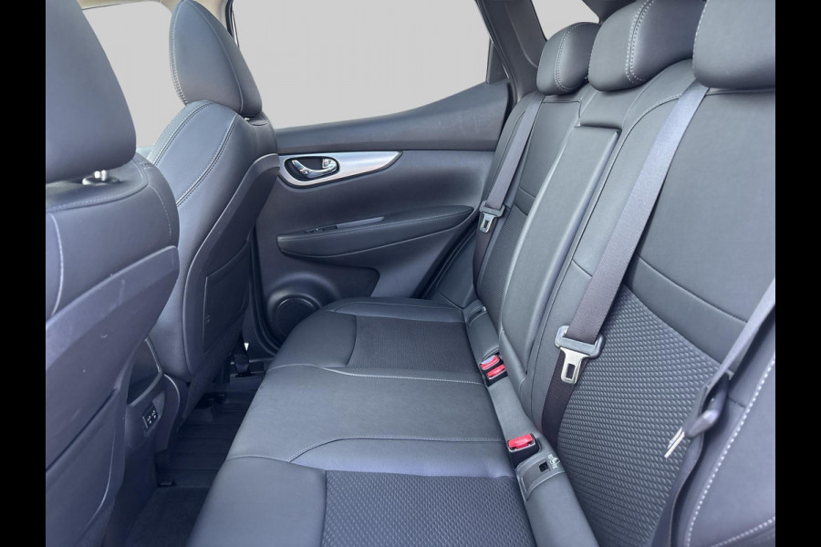 Nissan QASHQAI 1.3 DIG-T Tekna