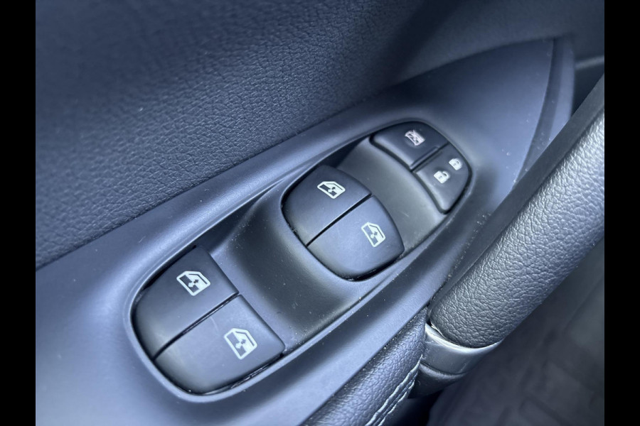 Nissan QASHQAI 1.3 DIG-T Tekna