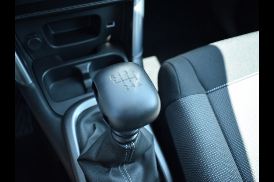 Citroën C3 Aircross 1.2 PureTech S&S Feel | E.C.C. | CRUISECONTROL | SENSOREN | TREKHAAK | 49.846 KM