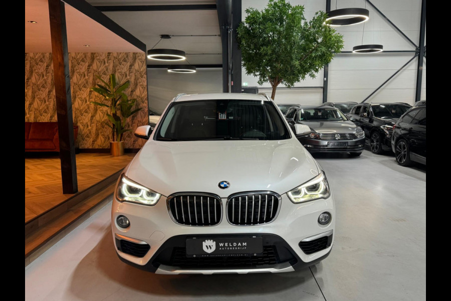 BMW X1 SDrive18i Executive xLine Garantie Camera Harman Kardon Memory Elek Achterklep PDC Leder StoelVW ACC Clima Navi Rijklaar