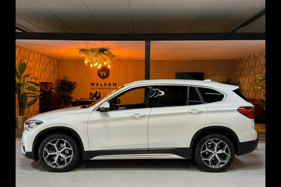 BMW X1 SDrive18i Executive xLine Garantie Camera Harman Kardon Memory Elek Achterklep PDC Leder StoelVW ACC Clima Navi Rijklaar