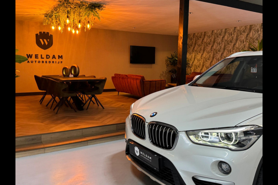 BMW X1 SDrive18i Executive xLine Garantie Camera Harman Kardon Memory Elek Achterklep PDC Leder StoelVW ACC Clima Navi Rijklaar