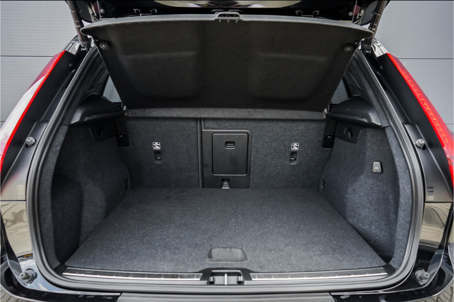 Volvo XC40 1.5 T5 Recharge Ultimate Bright Pano Leder H/K Memory Seats
