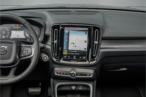 Volvo XC40 1.5 T5 Recharge Ultimate Bright Pano Leder H/K Memory Seats
