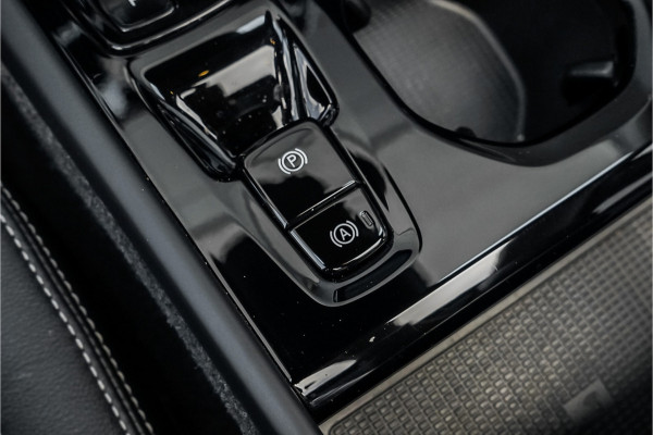 Volvo XC40 1.5 T5 Recharge Ultimate Bright Pano Leder H/K Memory Seats
