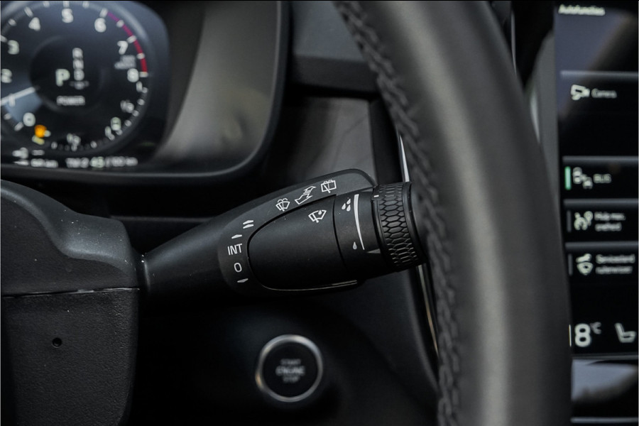 Volvo XC40 1.5 T5 Recharge Ultimate Bright Pano Leder H/K Memory Seats