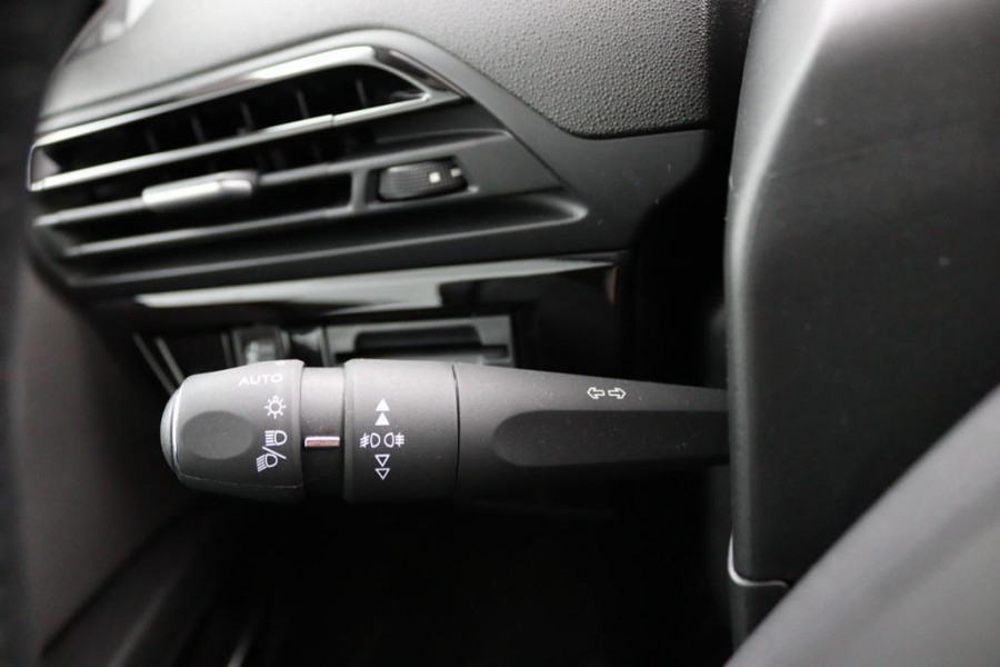 Citroën Grand C4 Picasso 1.2 PureTech Business*NAVI*CAMERA*CRUISE*7P*