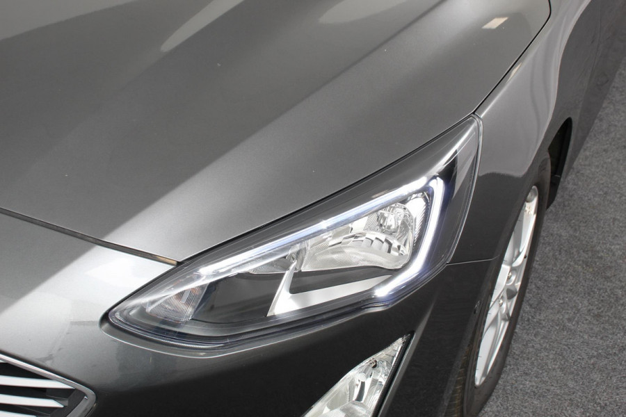 Ford Focus 1.0 EcoBoost 125pk Automaat Cool & Connect | Navigatie | Airco | Cruise control | Camera | DAB | Led | Lichtmetalen Velgen | Parkeer Sensoren