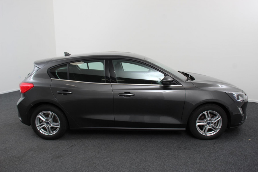 Ford Focus 1.0 EcoBoost 125pk Automaat Cool & Connect | Navigatie | Airco | Cruise control | Camera | DAB | Led | Lichtmetalen Velgen | Parkeer Sensoren