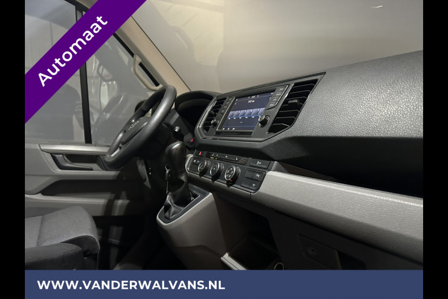 Volkswagen Crafter 2.0 TDI 141pk Automaat L3H3 L2H2 Euro6 Airco | Camera | Navigatie | 3000kg Trekhaak | Cruisecontrol Chauffeursstoel, Parkeersensoren, Stoelverwarming, Bijrijdersbank