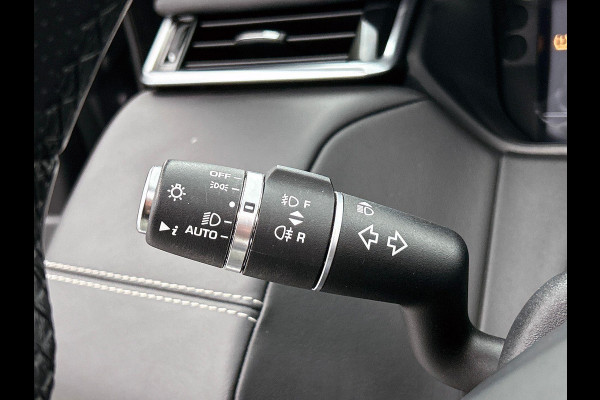 Land Rover Range Rover Velar 3.0 V6 SC AWD R-Dynamic HSE (Panoramadak, Dealer OnderH, Trekhaak, Digitale Dash, Navi, StoelV, Etc)