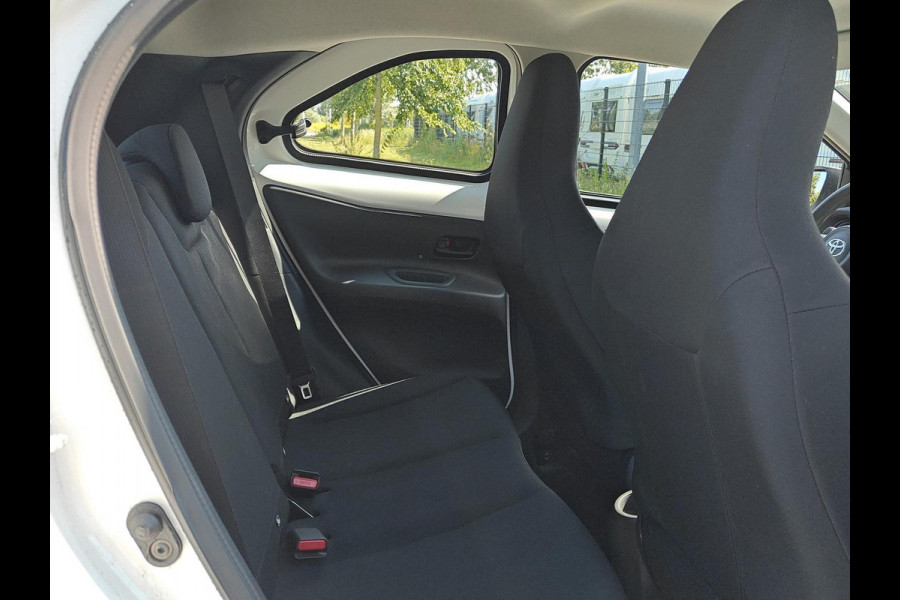 Toyota Aygo X 1.0 VVT-i MT